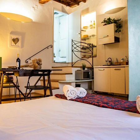 Апартаменты Studio In Tornabuoni Within A Renaissance Building Флоренция Экстерьер фото